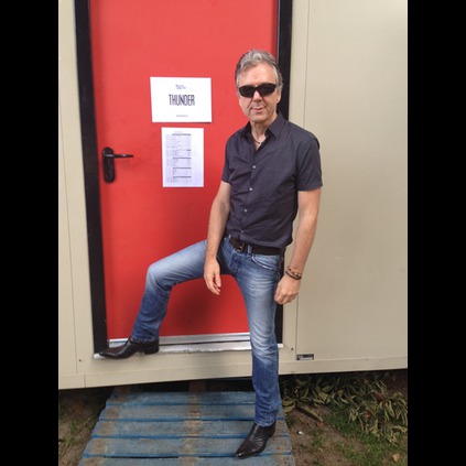 Guitarist Ben Matthews of Thunder backstage at the Ramblin Man fair, in his Rochester Keefs!