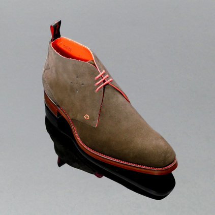 Dexter - 'Masuka' Plain Front Suede Chukka Boot