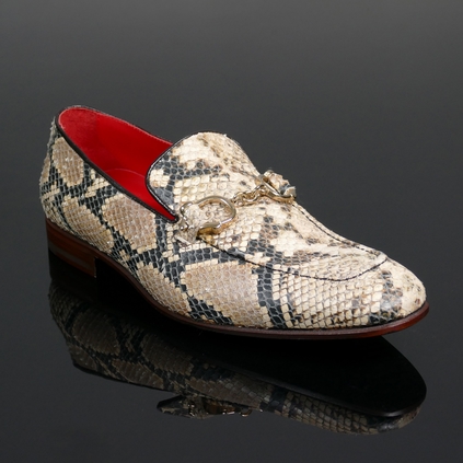 The 'Club Montepulciano' Handcuff Loafer