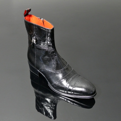 LYNOTT 'The Libertine' Toe cap tall zip boot