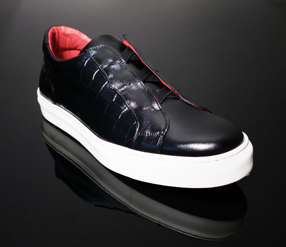 Shoes laceless hot sale sneaker