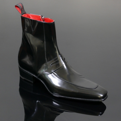 'Drowner' saddle strap zip boot