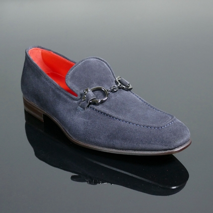 The 'Club Montepulciano' Handcuff Loafer