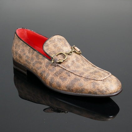 The 'Club Montepulciano' Handcuff Loafer