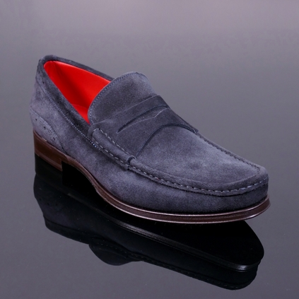 Hunt 'The Idler' Handstitched Moccasin